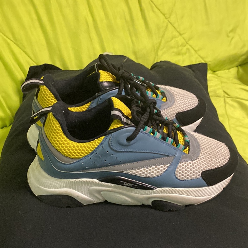 Dior B22 Sneakers - Picture 3 of 5